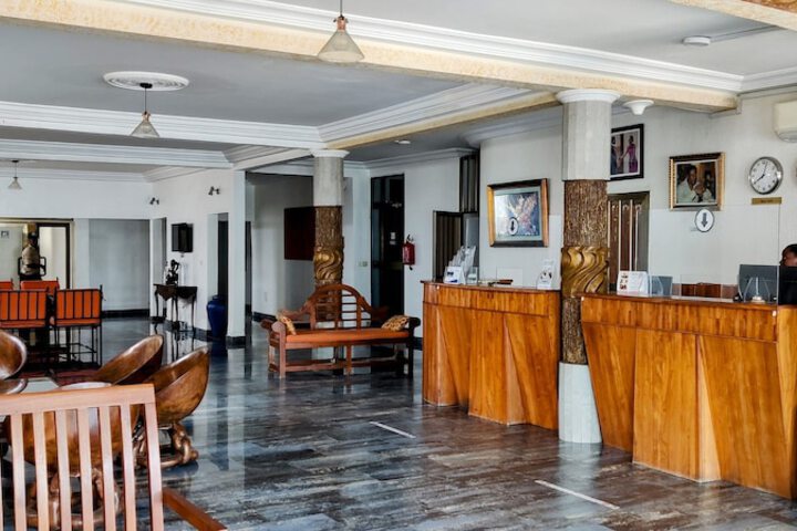 Hotel Interior 4 of 32