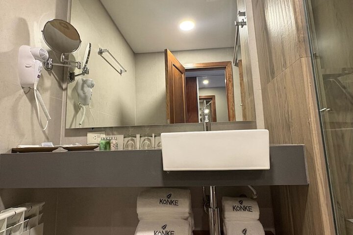 Room 45 of 78