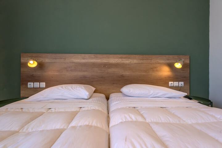 Room 17 of 70