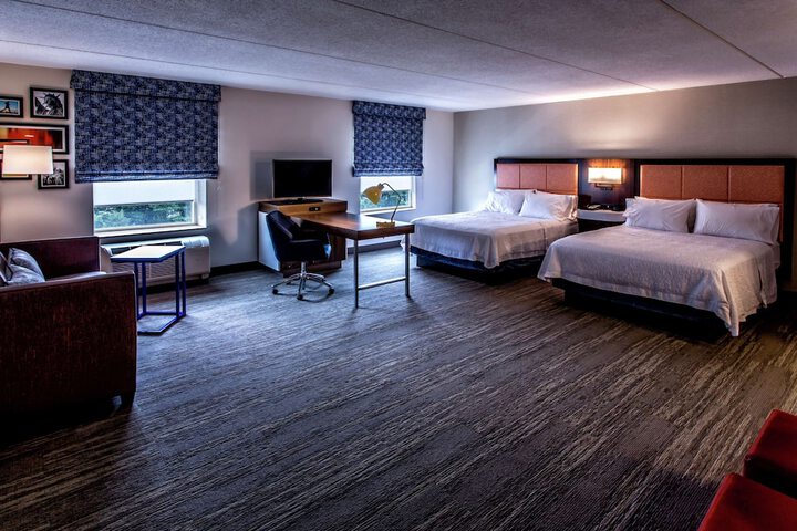 Room 28 of 45