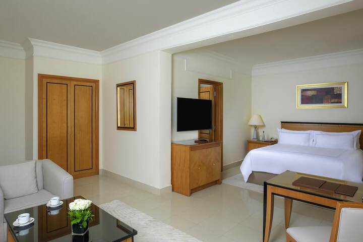 Room 22 of 86