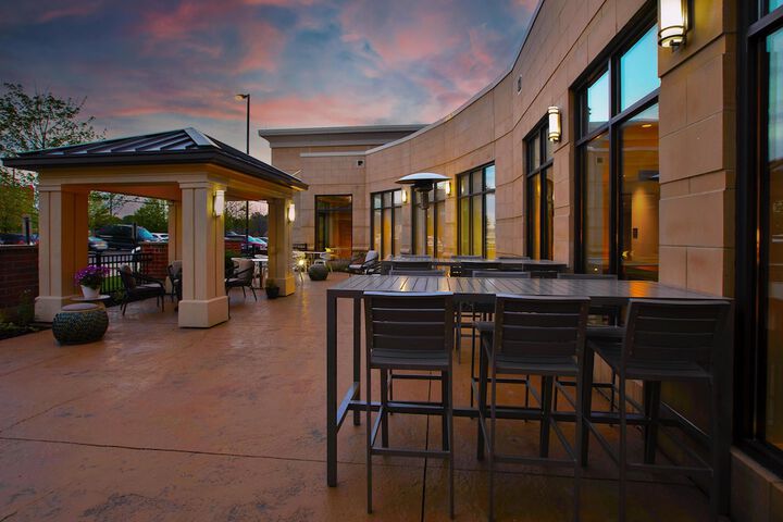 Terrace/Patio 38 of 40
