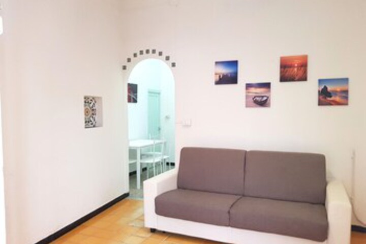 Room 7 of 11