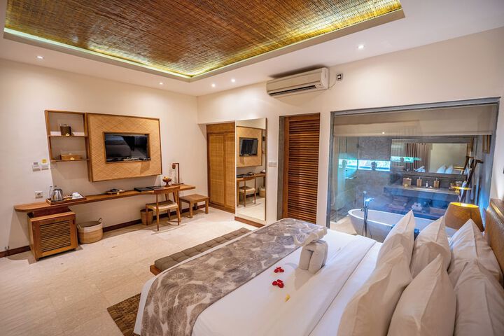 Room 29 of 106