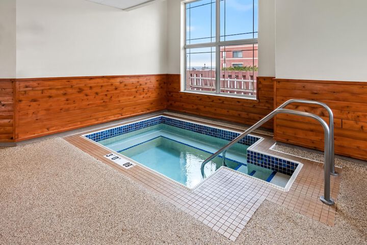 Pool 56 of 73