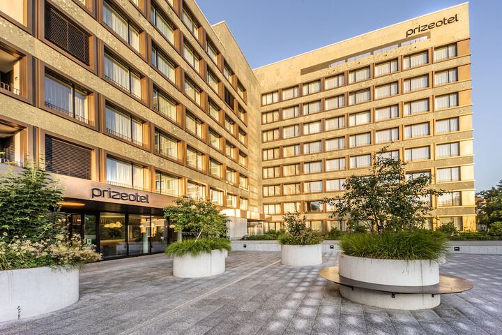Hotel 80 of 87
