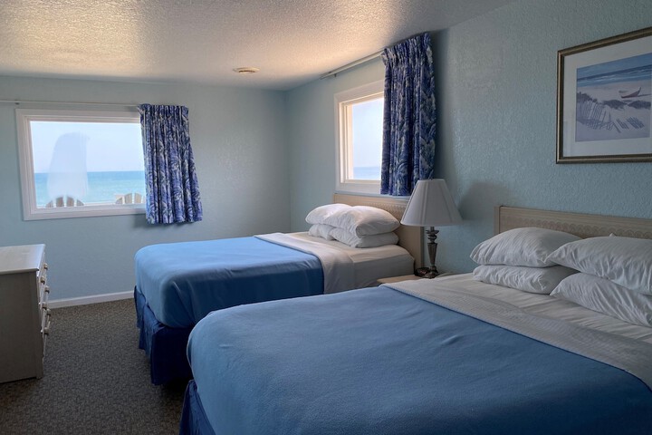 Room 11 of 44
