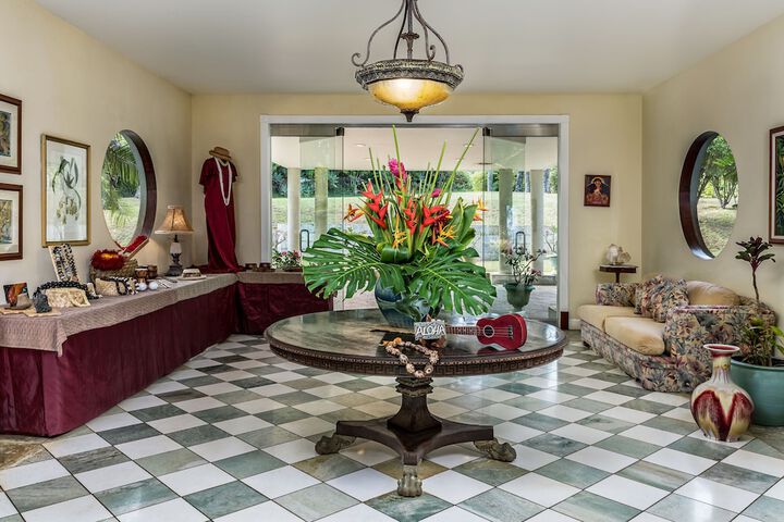 Lobby Entry