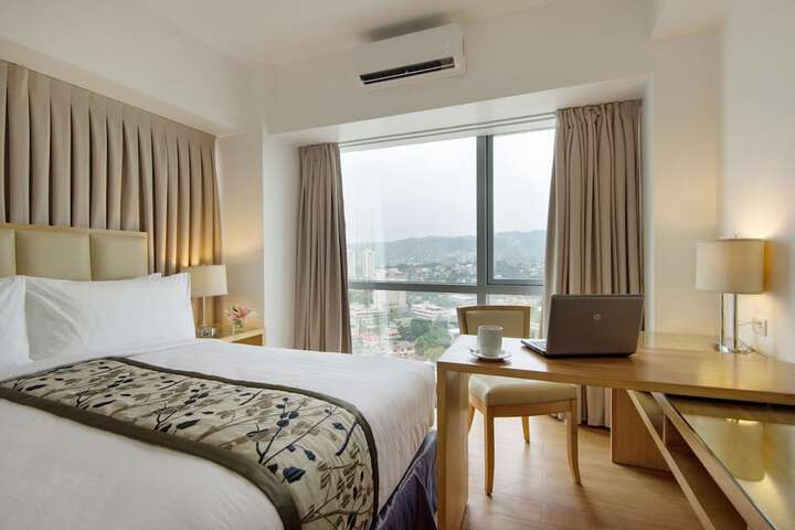 Room 2 of 19