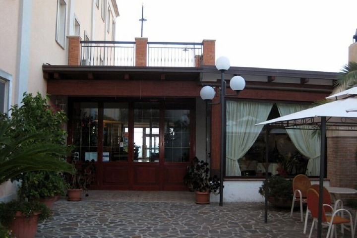 Hotel 13 of 21