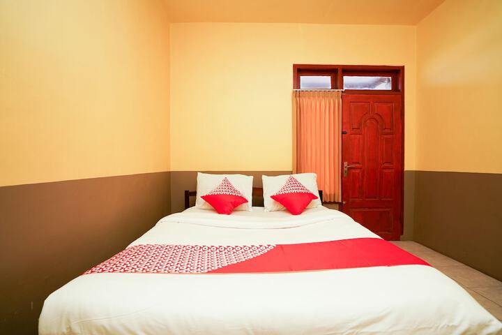 Room 8 of 26