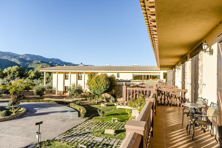 Hotel Rural Los Nogales