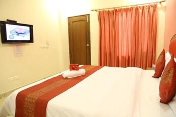 Room 6 of 20