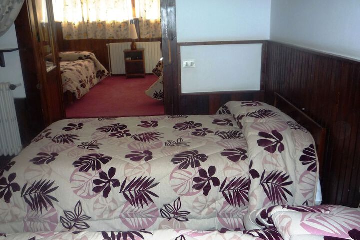 Room 33 of 84