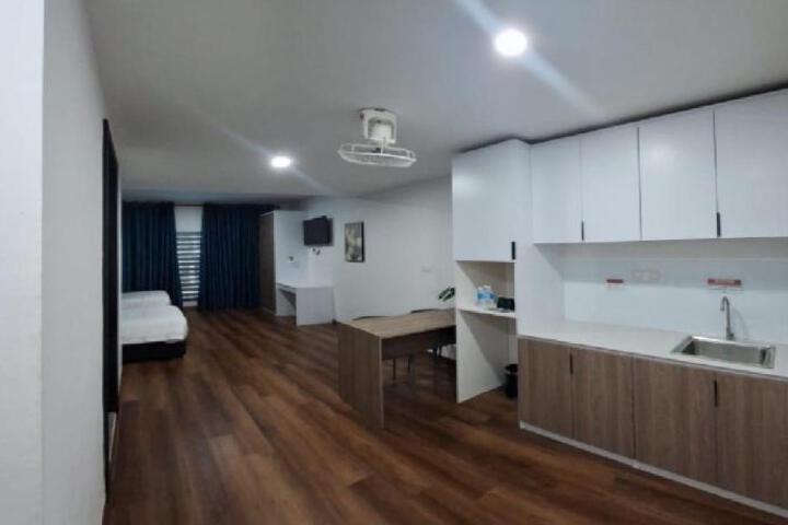 UNI HOME SUITE