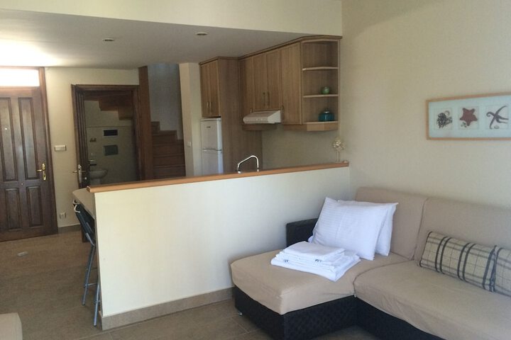 Room 4 of 14