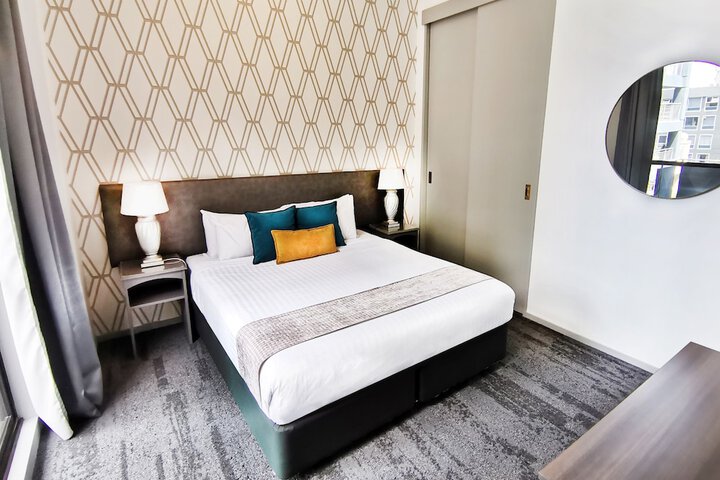 Room 10 of 47