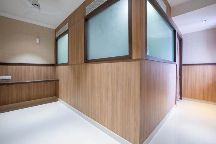 Room 9 of 50