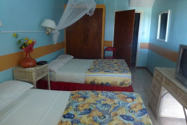 Room 6 of 60