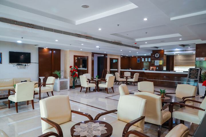 Hotel Lobby