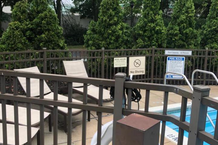 Pool 9 of 35