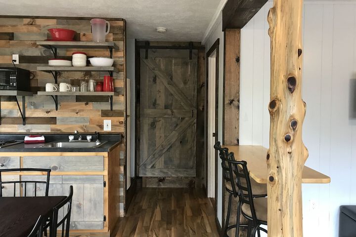 Room 65 of 112