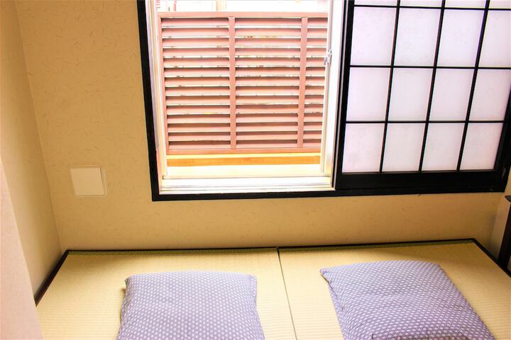 Room 26 of 65