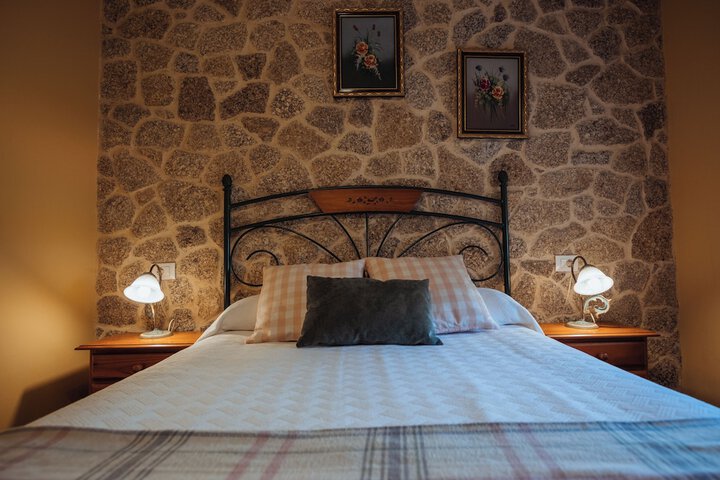 Room 8 of 23