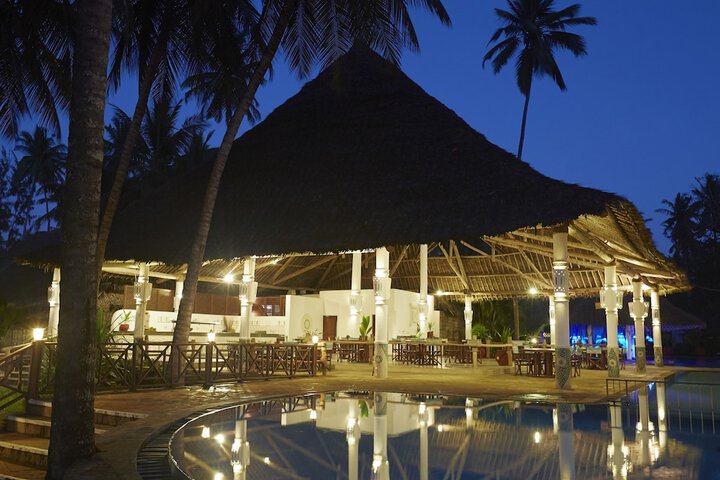 Pool Hotel