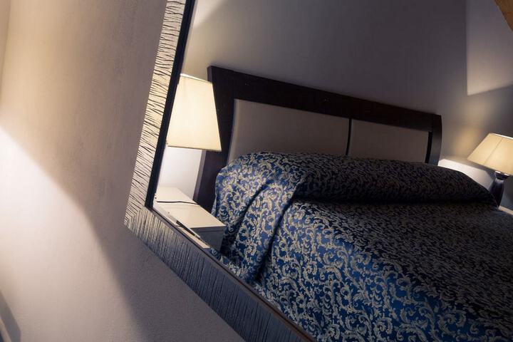 Room 41 of 60