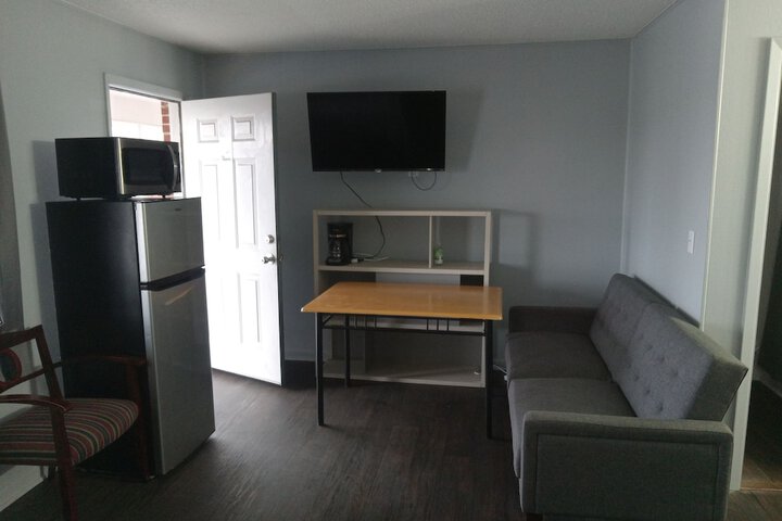 Room 9 of 21