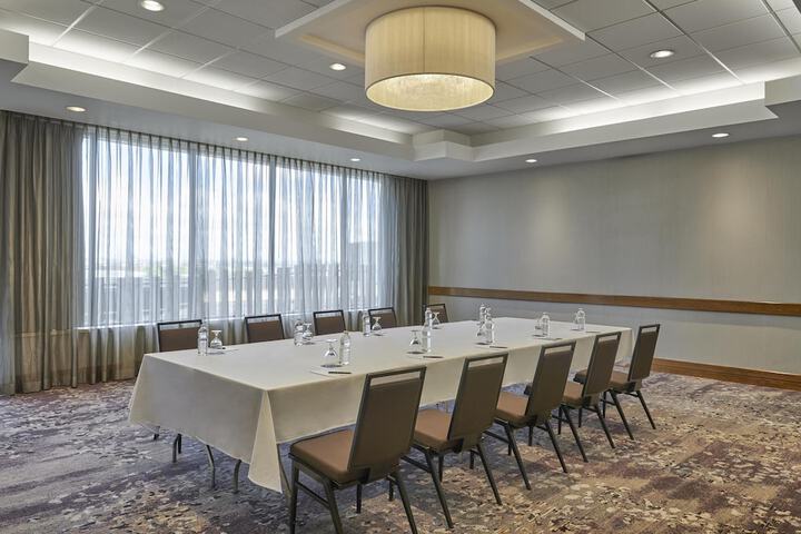 Meeting facility