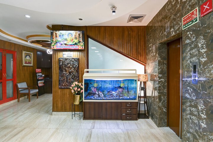 Hotel Interior 7 of 130