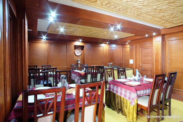 Dining Photos