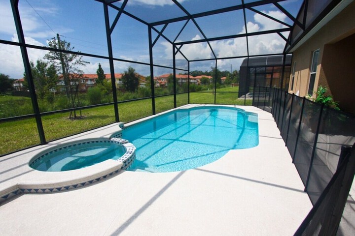 Pool 35 of 139