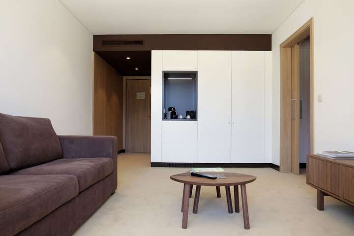 Room 38 of 87