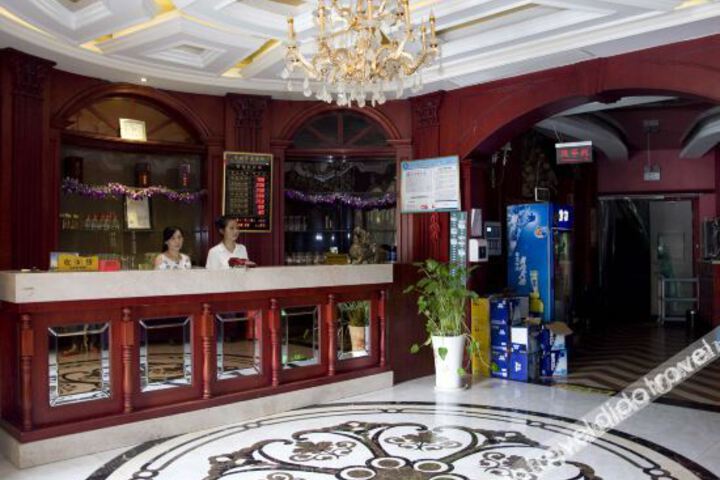 Hotel Interior 9 of 22