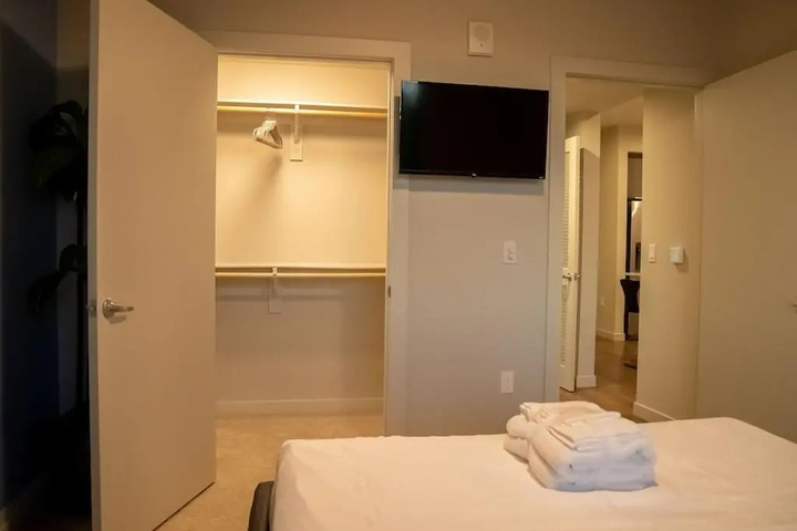 Photo of Smart & Luxurious Mins to Disney ~ Queen Beds