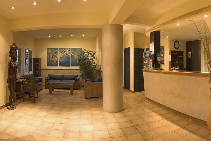 Hotel Interior 2 of 61