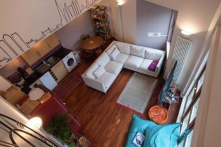 Spacious 2BR Home in Surrey Quays W / terrace