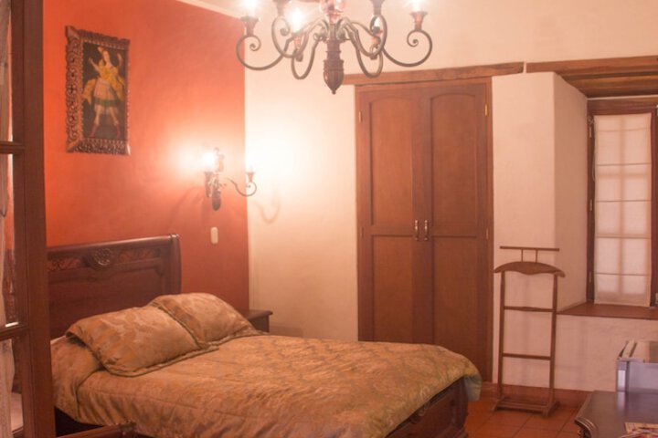 Room 16 of 82