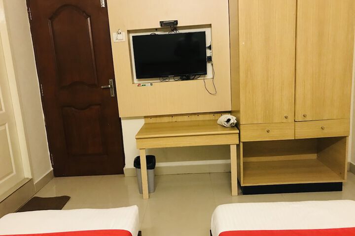 Room 8 of 22