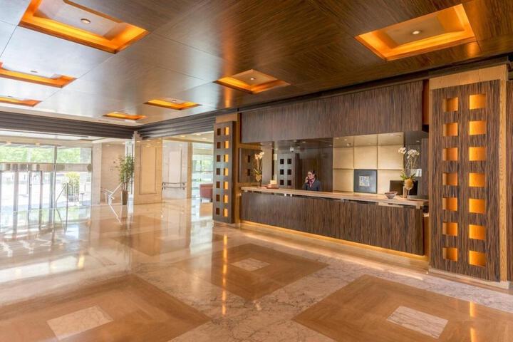 Lobby Photos
