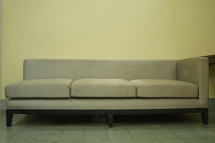Room 19 of 36