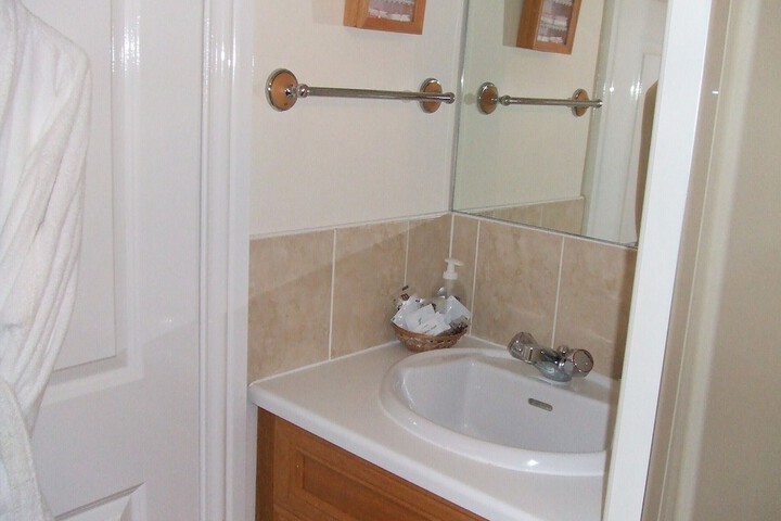 Room 10 of 30