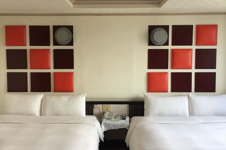 King Lo Tung Hotel