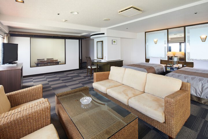 Room 30 of 118