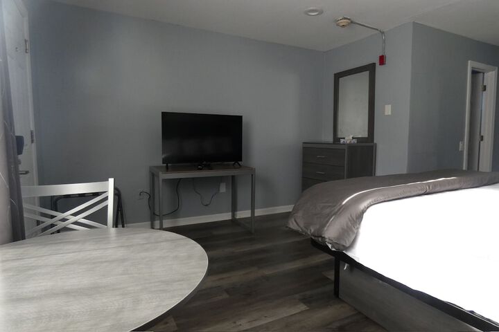 Room 18 of 59