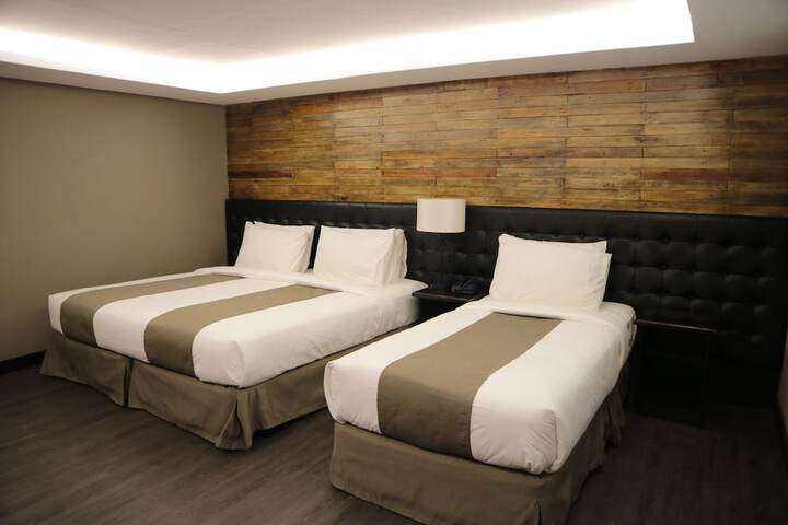 Room 12 of 45