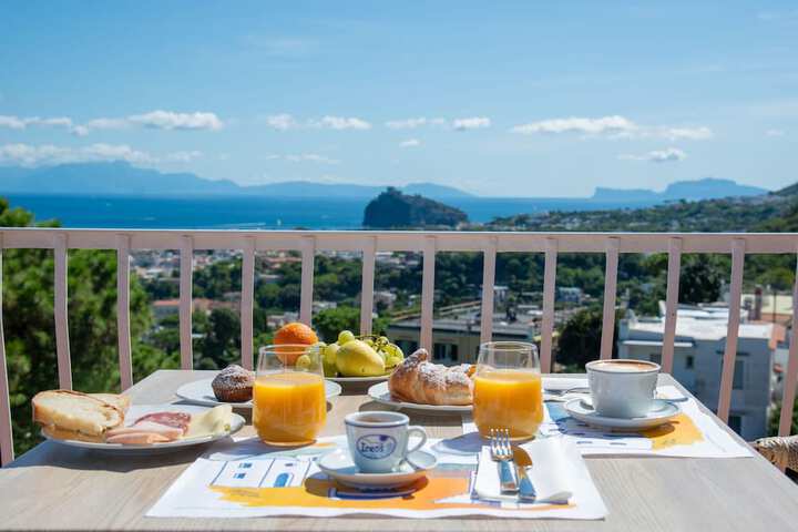 Breakfast/Coffee Service 44 of 59